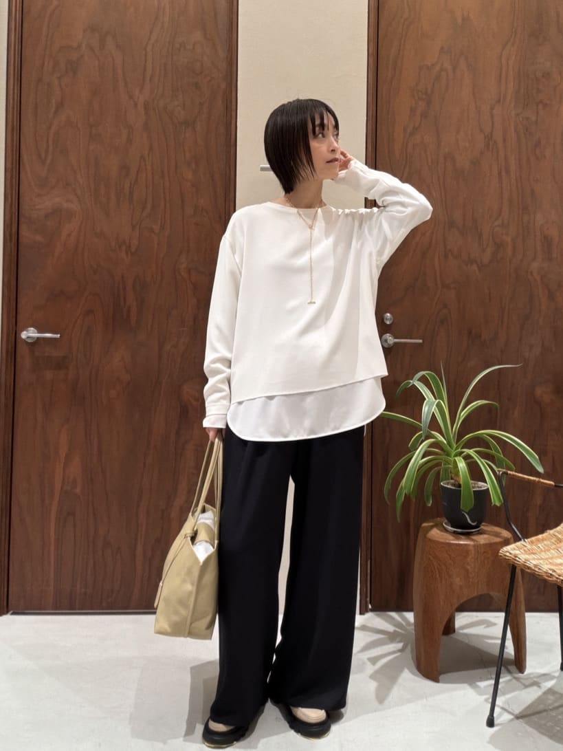 GALLARDAGALANTEの【即戦力パンツ】【3サイズ展開】ワイドイージーパンツを使ったコーディネートを紹介します。｜Rakuten Fashion(楽天ファッション／旧楽天ブランドアベニュー)6800835