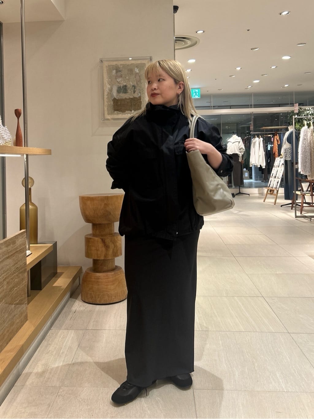 GALLARDAGALANTEの【3サイズ展開】ストレッチマキシタイトスカート2を使ったコーディネートを紹介します。｜Rakuten Fashion(楽天ファッション／旧楽天ブランドアベニュー)6800915
