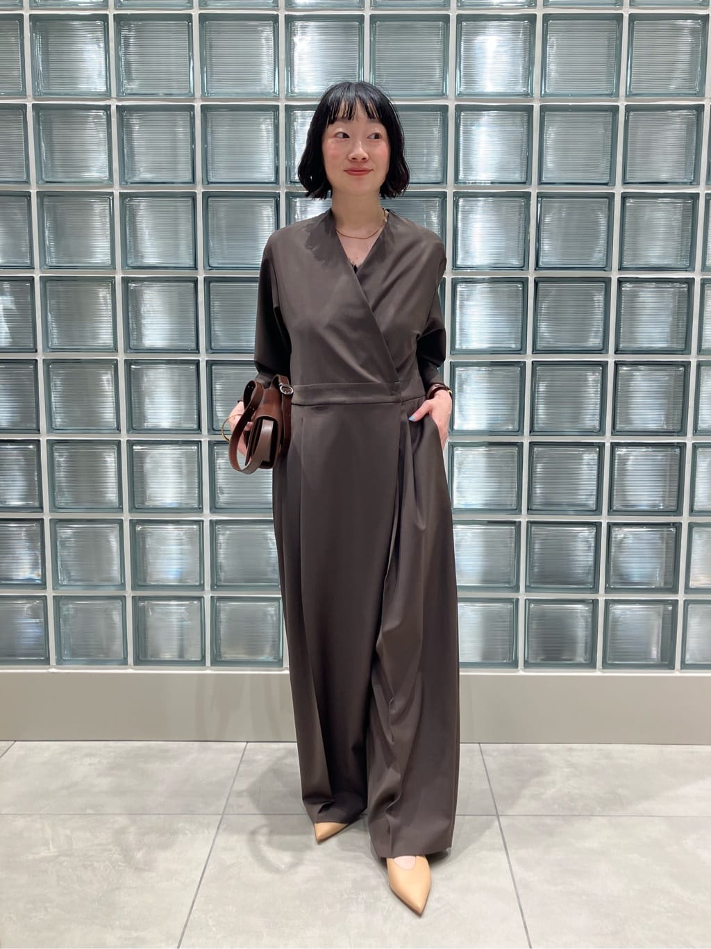 UNITED ARROWS | <conte> アシンメトリー Vネック オールインワン