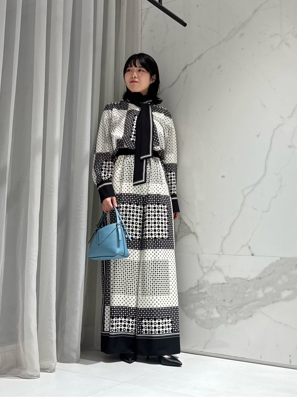 allureville | 幾何プリントボウタイブラウス | Rakuten Fashion(楽天