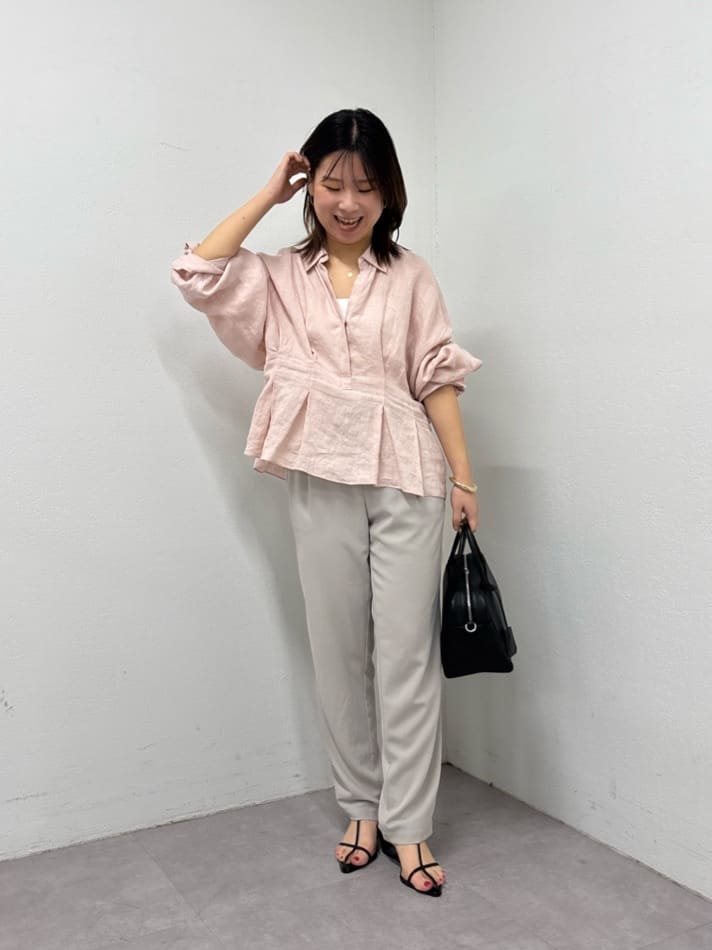 GALLARDAGALANTEのライトジャージーテーパードパンツを使ったコーディネートを紹介します。｜Rakuten Fashion(楽天ファッション／旧楽天ブランドアベニュー)6805694