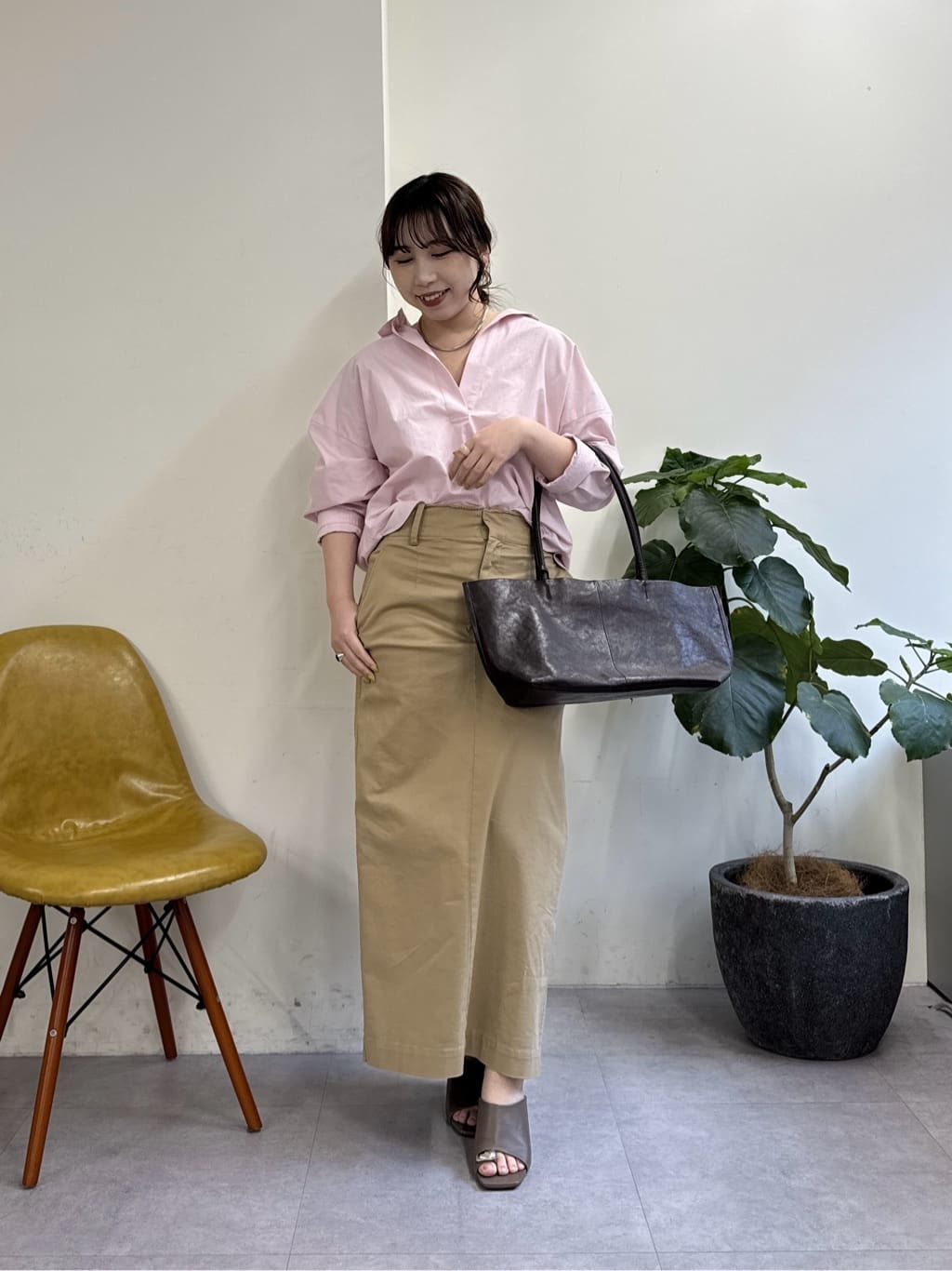 GALLARDAGALANTEのスキッパーシャツを使ったコーディネートを紹介します。｜Rakuten Fashion(楽天ファッション／旧楽天ブランドアベニュー)6805700