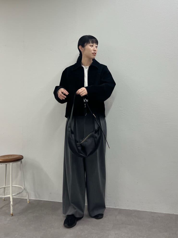 GALLARDAGALANTEのバックスリットブラウスTeeを使ったコーディネートを紹介します。｜Rakuten Fashion(楽天ファッション／旧楽天ブランドアベニュー)6808252
