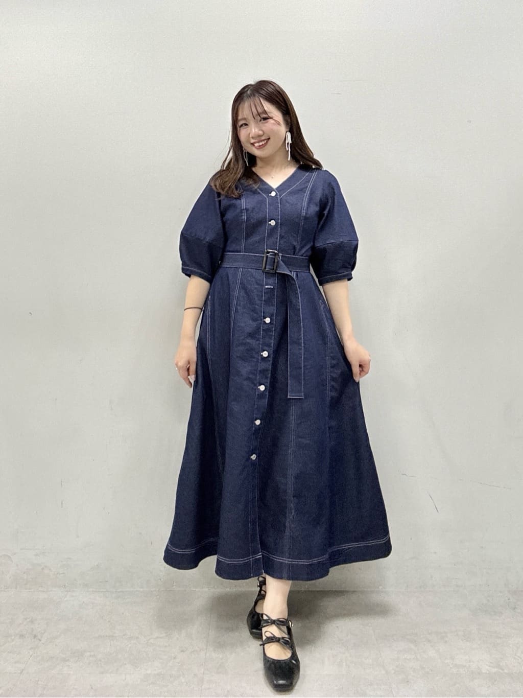 natural couture | ストレッチデニムベルト付きワンピース | Rakuten