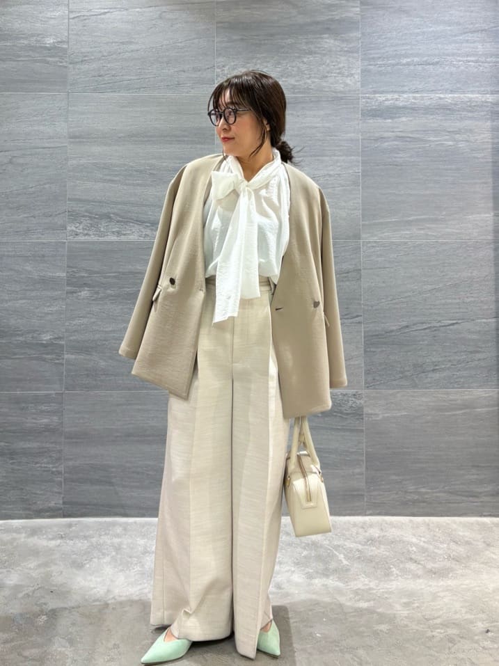 GALLARDAGALANTEの【上品×華やか】【2way】ギャザーボウタイブラウスを使ったコーディネートを紹介します。｜Rakuten Fashion(楽天ファッション／旧楽天ブランドアベニュー)6811627