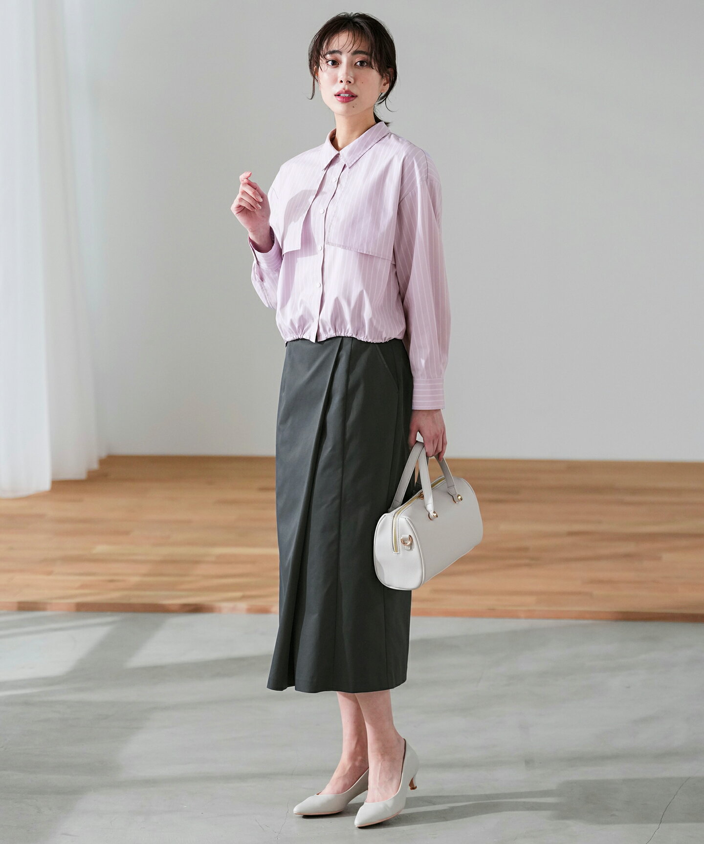 ANY SISの【22.5~24.5cm】ローヒールレディライク パンプスを使ったコーディネートを紹介します。｜Rakuten Fashion(楽天ファッション／旧楽天ブランドアベニュー)6818980