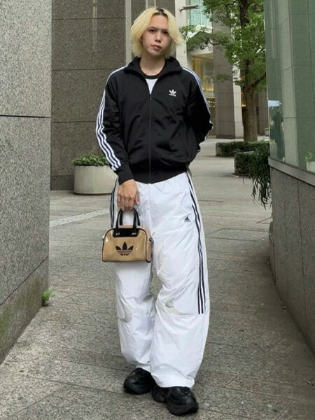 adidas | 【公式】アディダス adidas 返品可 オズヴィーナス / OZVENUZ