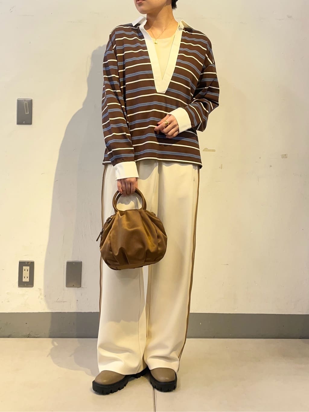 ear PAPILLONNERの《uchida企画カラーあり》うめトートバッグSを使ったコーディネートを紹介します。｜Rakuten Fashion(楽天ファッション／旧楽天ブランドアベニュー)6821276