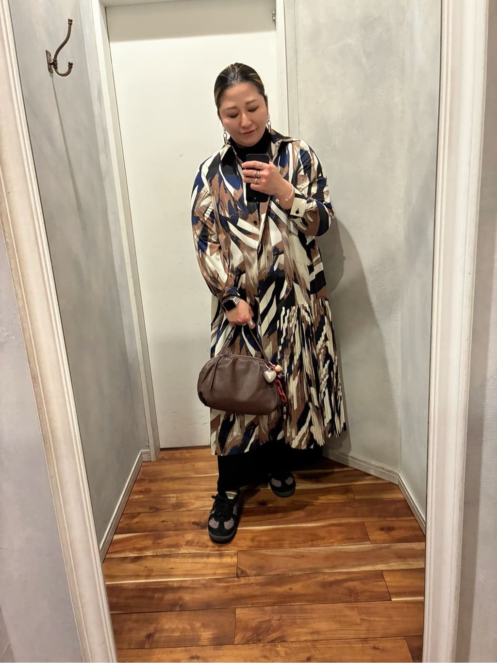 ear PAPILLONNERのコロンボストンバッグを使ったコーディネートを紹介します。｜Rakuten Fashion(楽天ファッション／旧楽天ブランドアベニュー)6823647