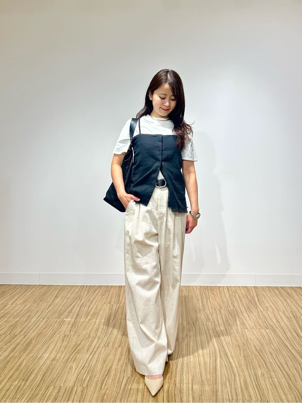 Whim Gazette | 【THE PAUSE】コットンリネンタックパンツ | Rakuten