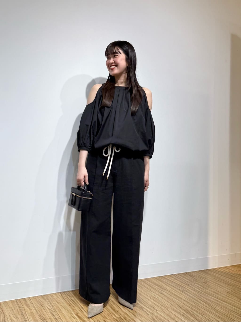 Whim Gazette | 【THE PAUSE】オープンショルダーブラウス | Rakuten