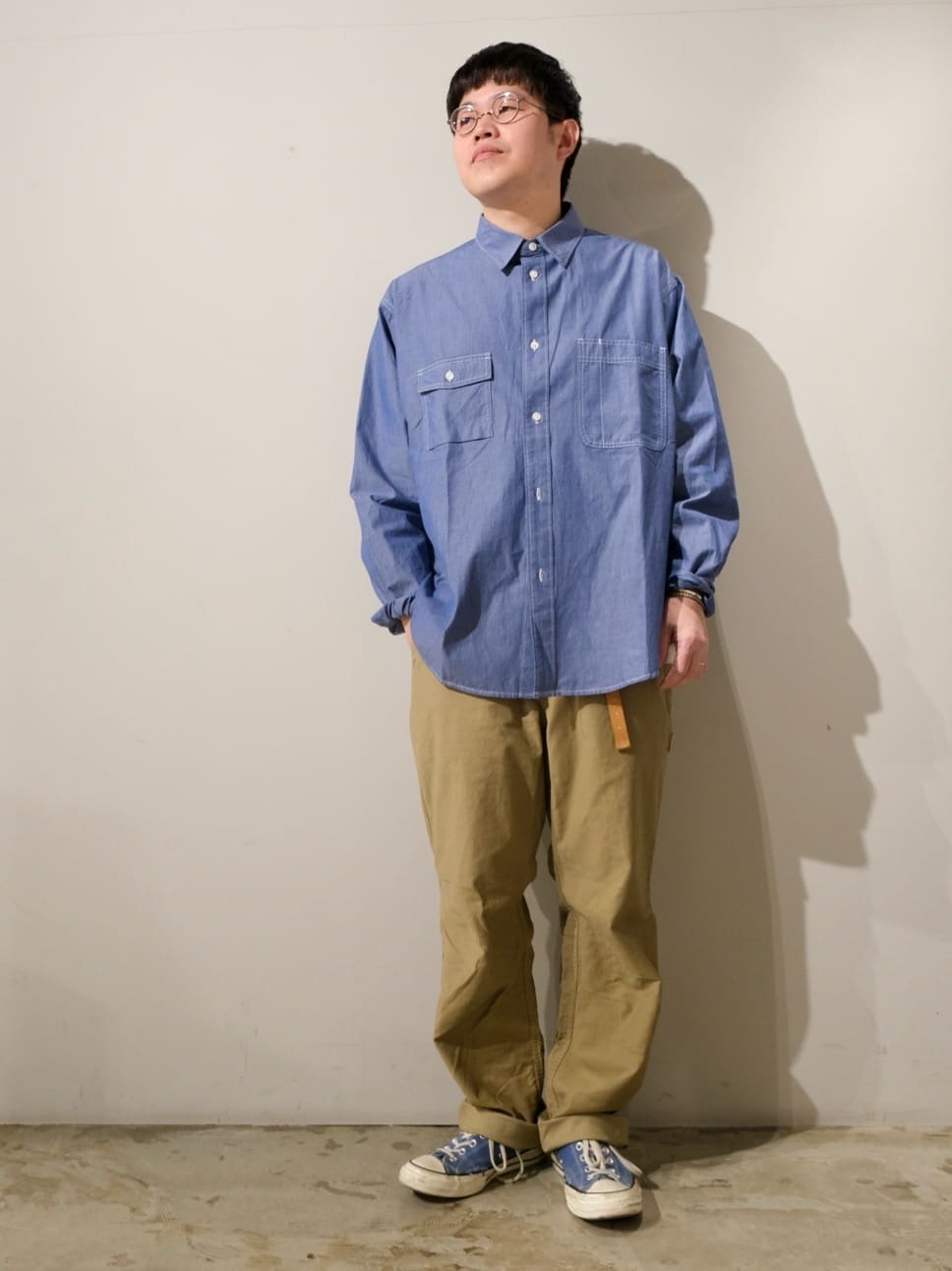 Snow PeakのChambray Work Shirtを使ったコーディネートを紹介します。｜Rakuten Fashion(楽天ファッション／旧楽天ブランドアベニュー)6832319