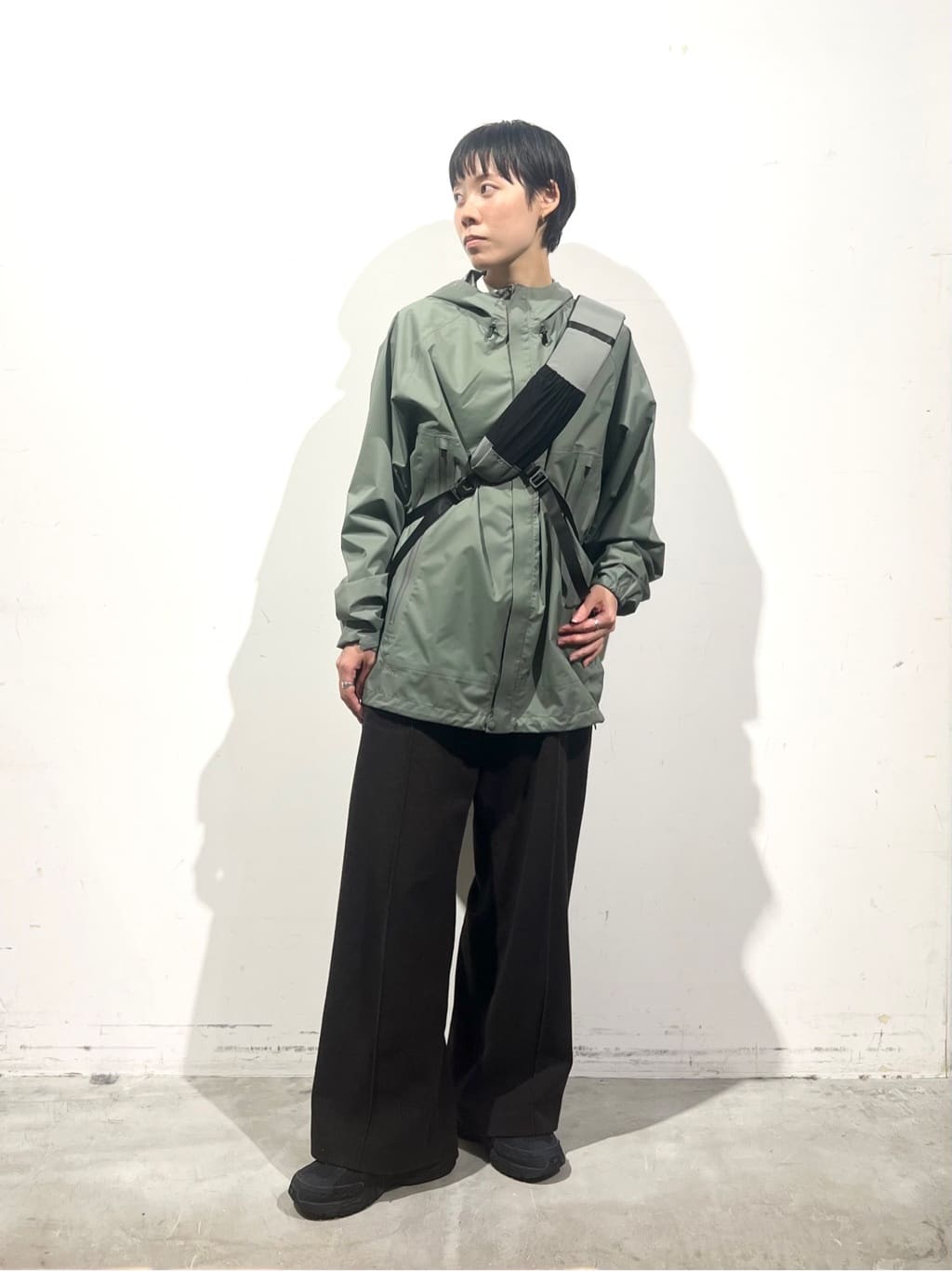 Snow PeakのAnywhere Multi Shoulder Bagを使ったコーディネートを紹介します。｜Rakuten Fashion(楽天ファッション／旧楽天ブランドアベニュー)6840751