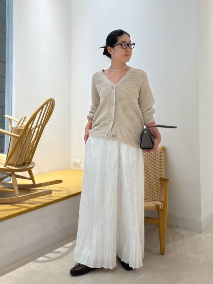 GALLARDAGALANTEの【2.718】サテンスニーカーを使ったコーディネートを紹介します。｜Rakuten Fashion(楽天ファッション／旧楽天ブランドアベニュー)6841312