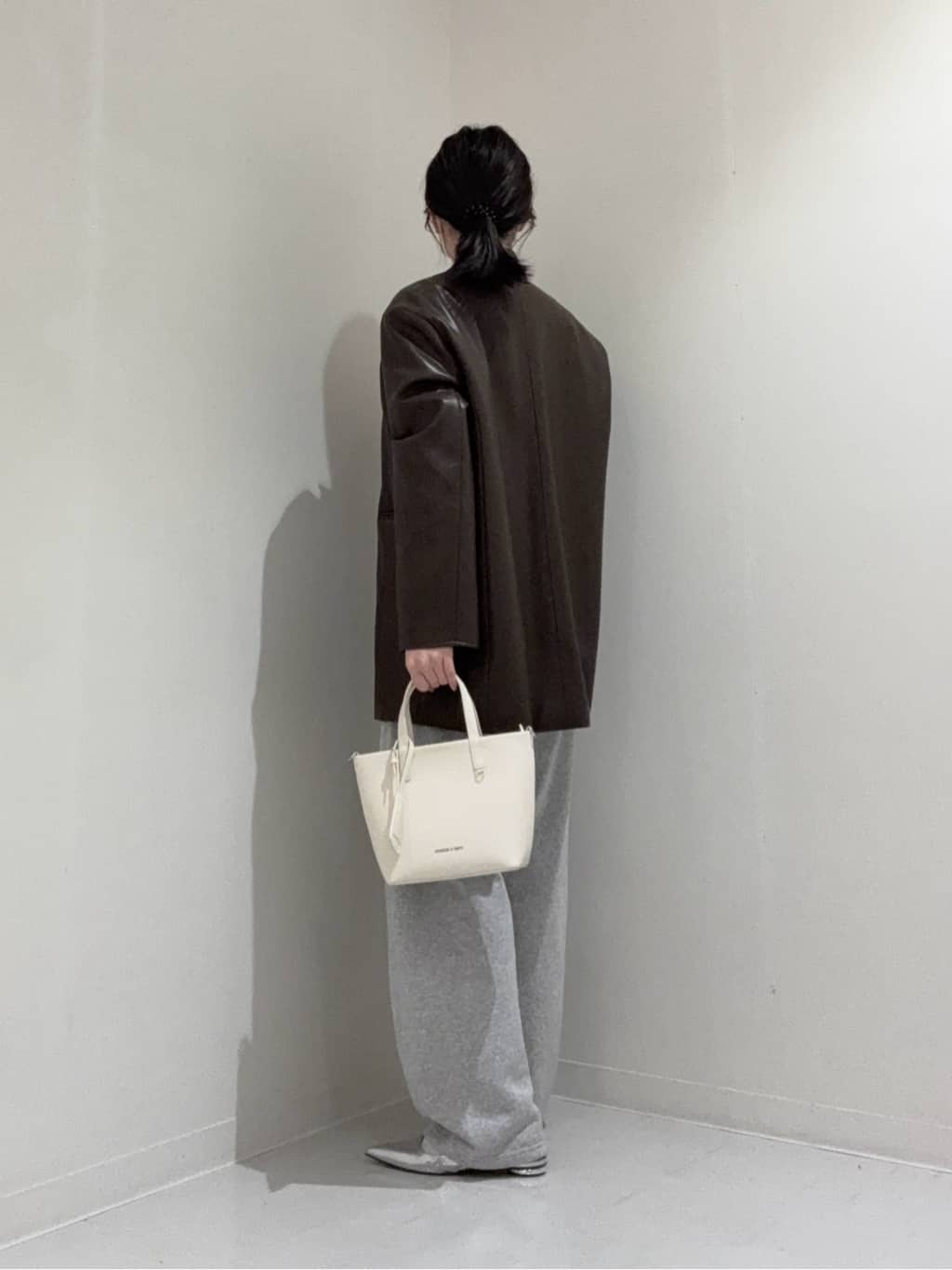 CHARLES & KEITH | パテント ポインテッドトゥスリングバックフラット