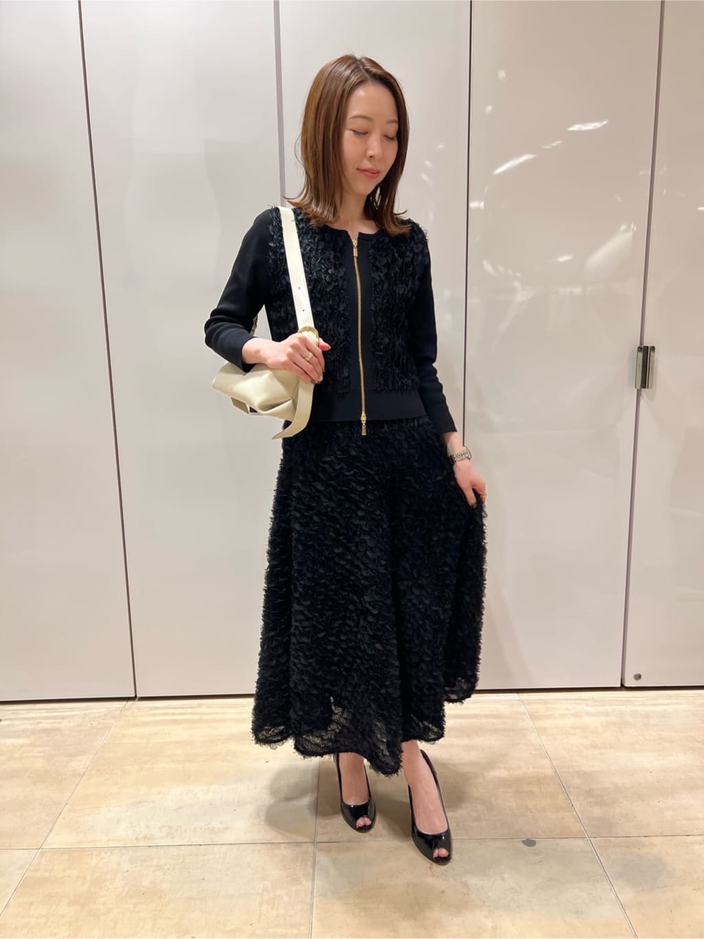 Viaggio BluのFAIRY AIRYスカートを使ったコーディネートを紹介します。｜Rakuten Fashion(楽天ファッション／旧楽天ブランドアベニュー)6849229
