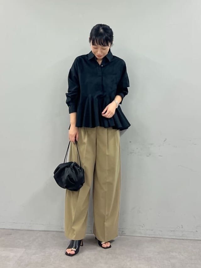 GALLARDAGALANTEのフレアブラウスを使ったコーディネートを紹介します。｜Rakuten Fashion(楽天ファッション／旧楽天ブランドアベニュー)6851079