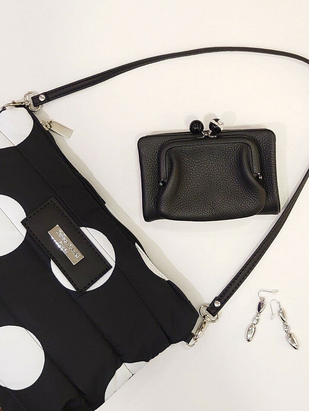 ear PAPILLONNER | 《WEB限定/本革》牛革がま口折り財布 | Rakuten