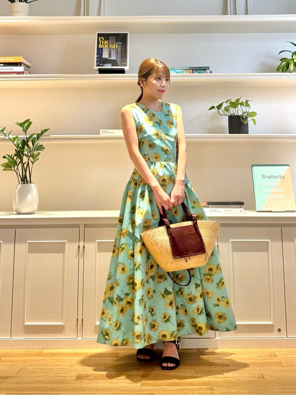 allureville | WEB 一部店舗限定 サンフラワープリントバッククロス