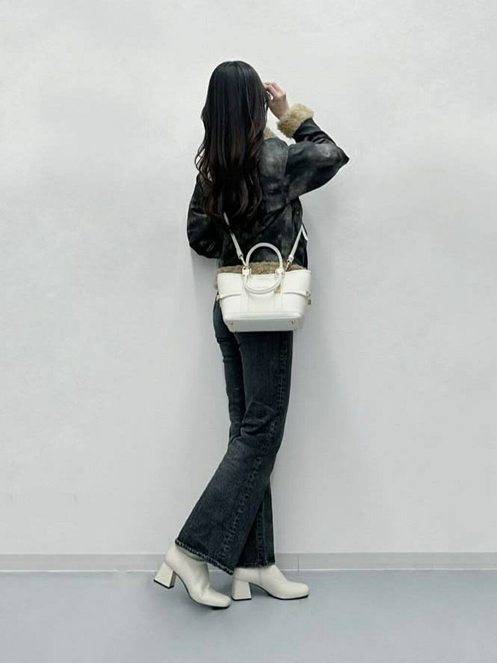 CHARLES & KEITH | Scottie ミニスコッティー トートバッグ | Rakuten