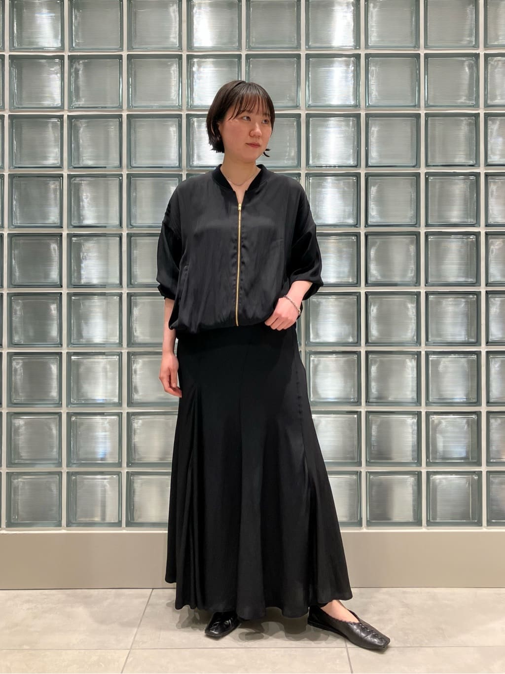 新品タグ付　conte コンテ　サテン ジップブルゾン セール】＜conte＞サテン ジップブルゾン（ブルゾン）｜conte（コンテ