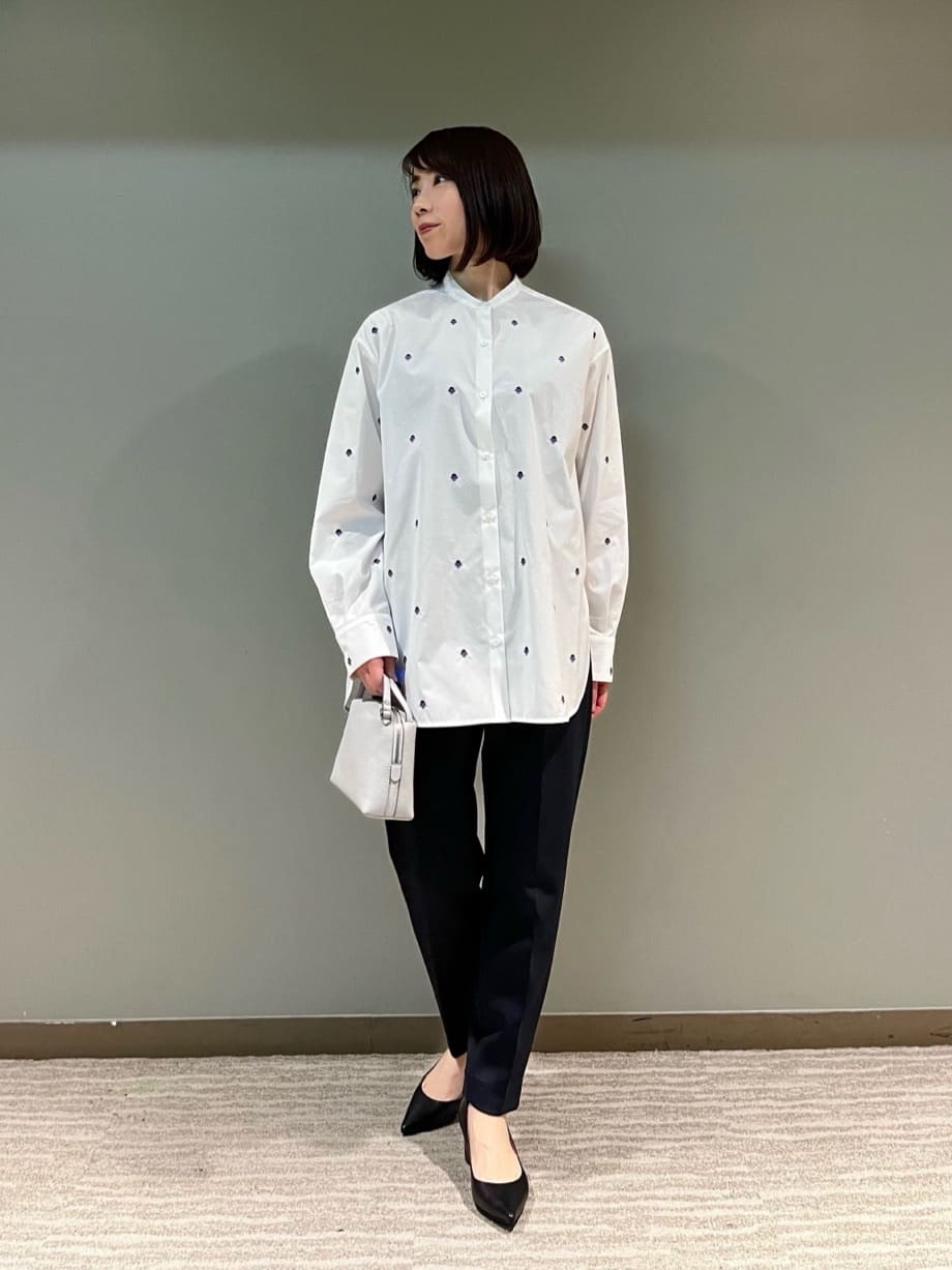 UNITED ARROWS | エンブロイダリーフラワー バンドカラー シャツ