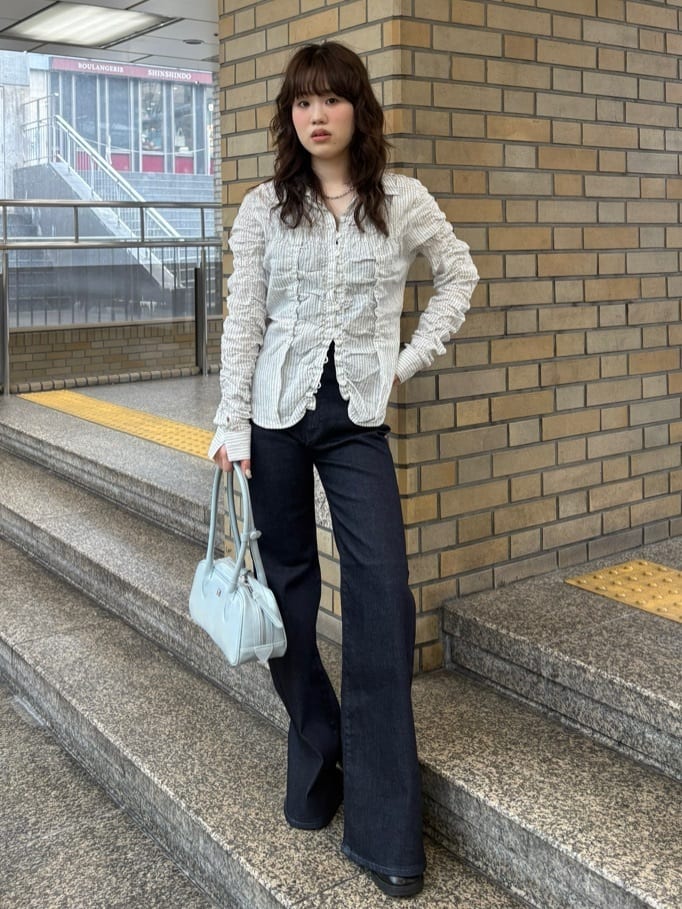 moussyのBUTTON UP SHIRRING シャツを使ったコーディネート | Rakuten