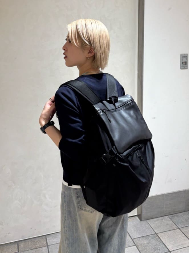 ear PAPILLONNERの【ouchi監修】レザーコンビライトリュックを使ったコーディネートを紹介します。｜Rakuten Fashion(楽天ファッション／旧楽天ブランドアベニュー)6876718
