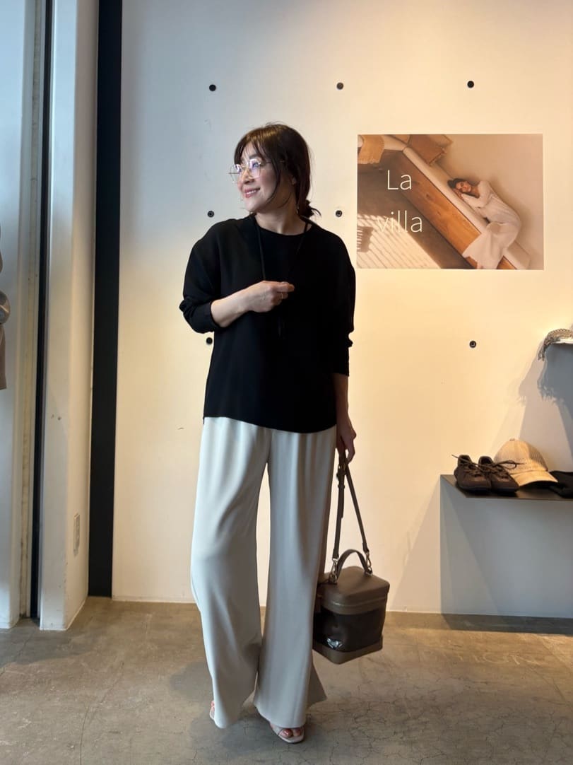 GALLARDAGALANTEの【即戦力パンツ】【3サイズ展開】ワイドイージーパンツを使ったコーディネートを紹介します。｜Rakuten Fashion(楽天ファッション／旧楽天ブランドアベニュー)6877697