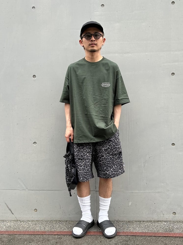 FREAK’S STOREのコーディネートを紹介します。｜Rakuten Fashion(楽天ファッション／旧楽天ブランドアベニュー)6881430