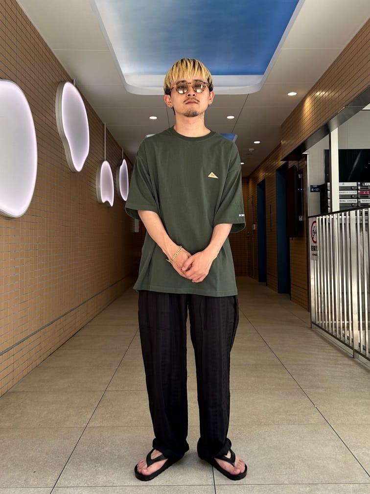 FREAK’S STOREのコーディネートを紹介します。｜Rakuten Fashion(楽天ファッション／旧楽天ブランドアベニュー)6881449