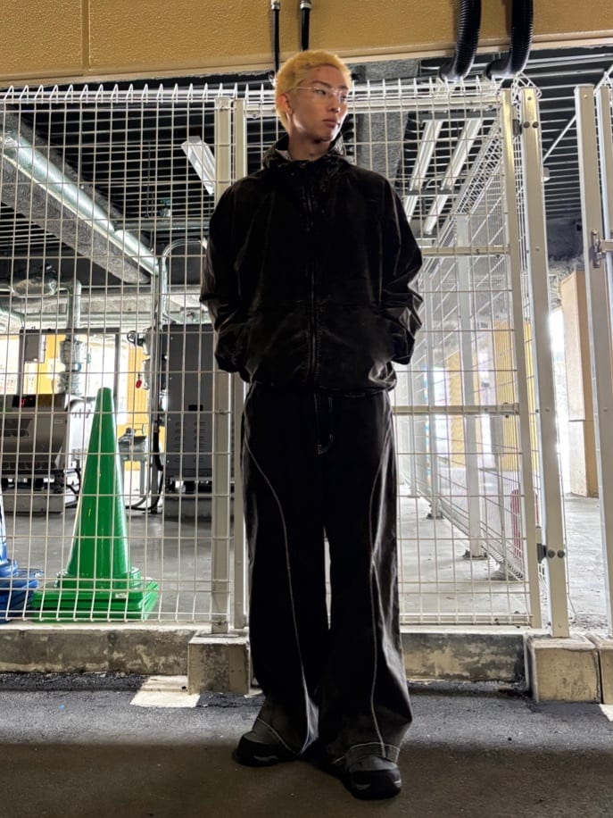 FREAK’S STOREのCamo&Map&Sky Crewneck Sweatshirtを使ったコーディネートを紹介します。｜Rakuten Fashion(楽天ファッション／旧楽天ブランドアベニュー)6882450