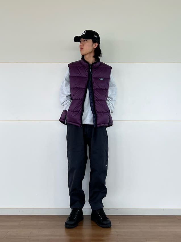 FREAK’S STOREのEasy Chino Pants IIを使ったコーディネートを紹介します。｜Rakuten Fashion(楽天ファッション／旧楽天ブランドアベニュー)6882641