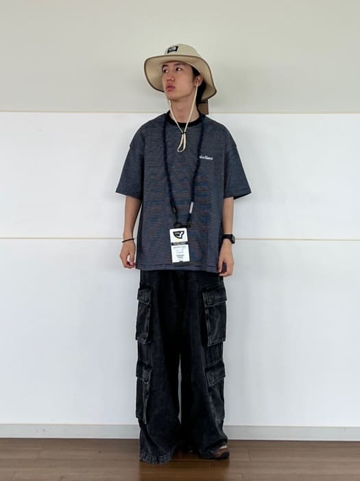 FREAK’S STOREの4POCKET DENIM CARGO PANTS【限定展開】 24SSを使ったコーディネートを紹介します。｜Rakuten Fashion(楽天ファッション／旧楽天ブランドアベニュー)6882867