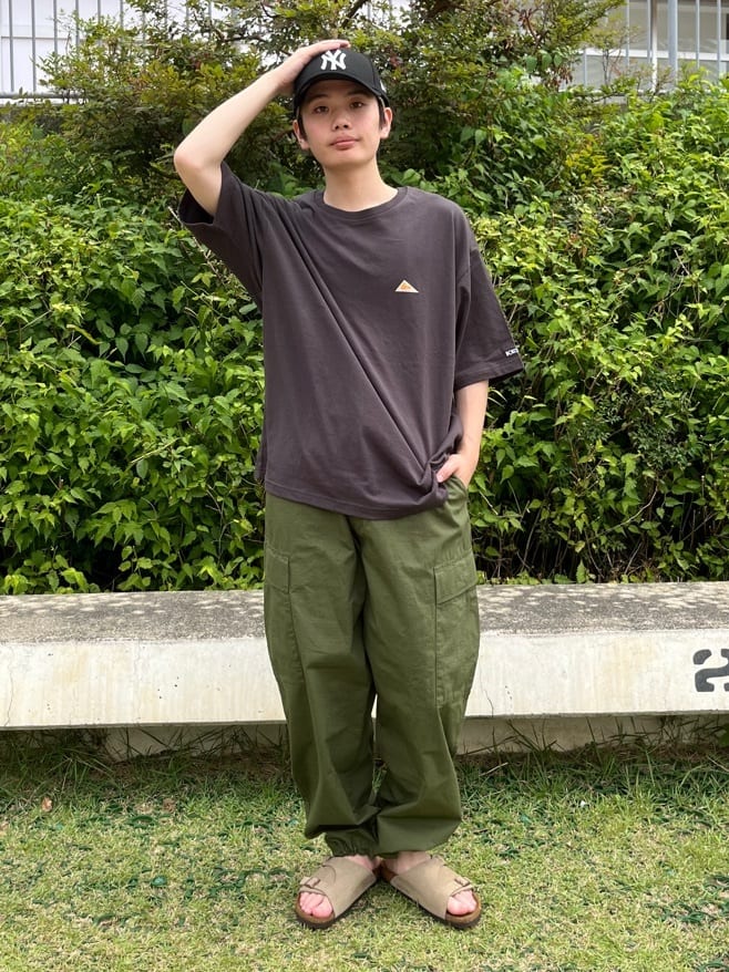 FREAK’S STOREの別注 6POCKET PANTSを使ったコーディネートを紹介します。｜Rakuten Fashion(楽天ファッション／旧楽天ブランドアベニュー)6883604