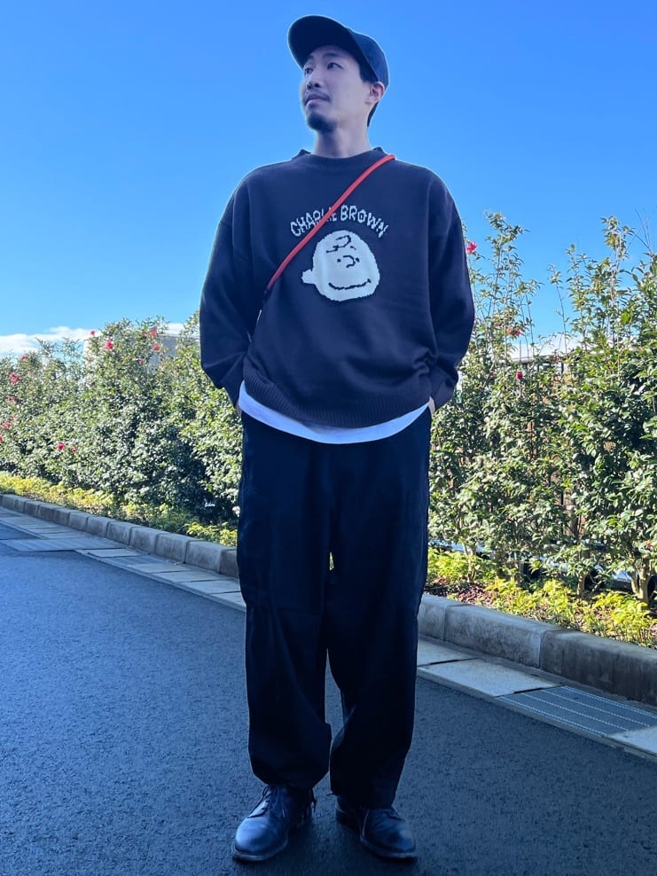 FREAK’S STOREの別注 6POCKET PANTSを使ったコーディネートを紹介します。｜Rakuten Fashion(楽天ファッション／旧楽天ブランドアベニュー)6884490