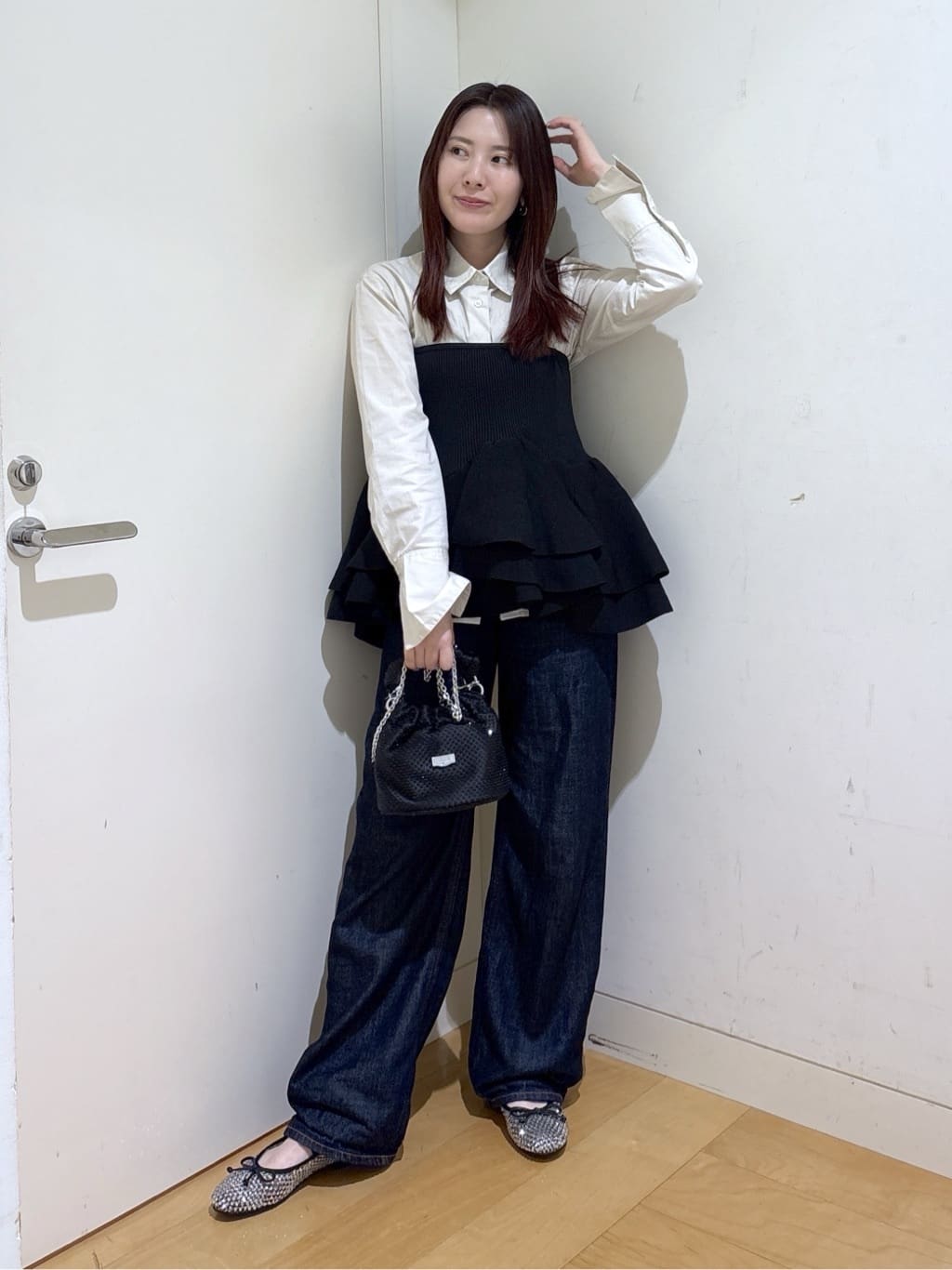 HeRIN.CYEのTENCEL(TM) DENIM ストレートを使ったコーディネートを紹介します。｜Rakuten Fashion(楽天ファッション／旧楽天ブランドアベニュー)6885150