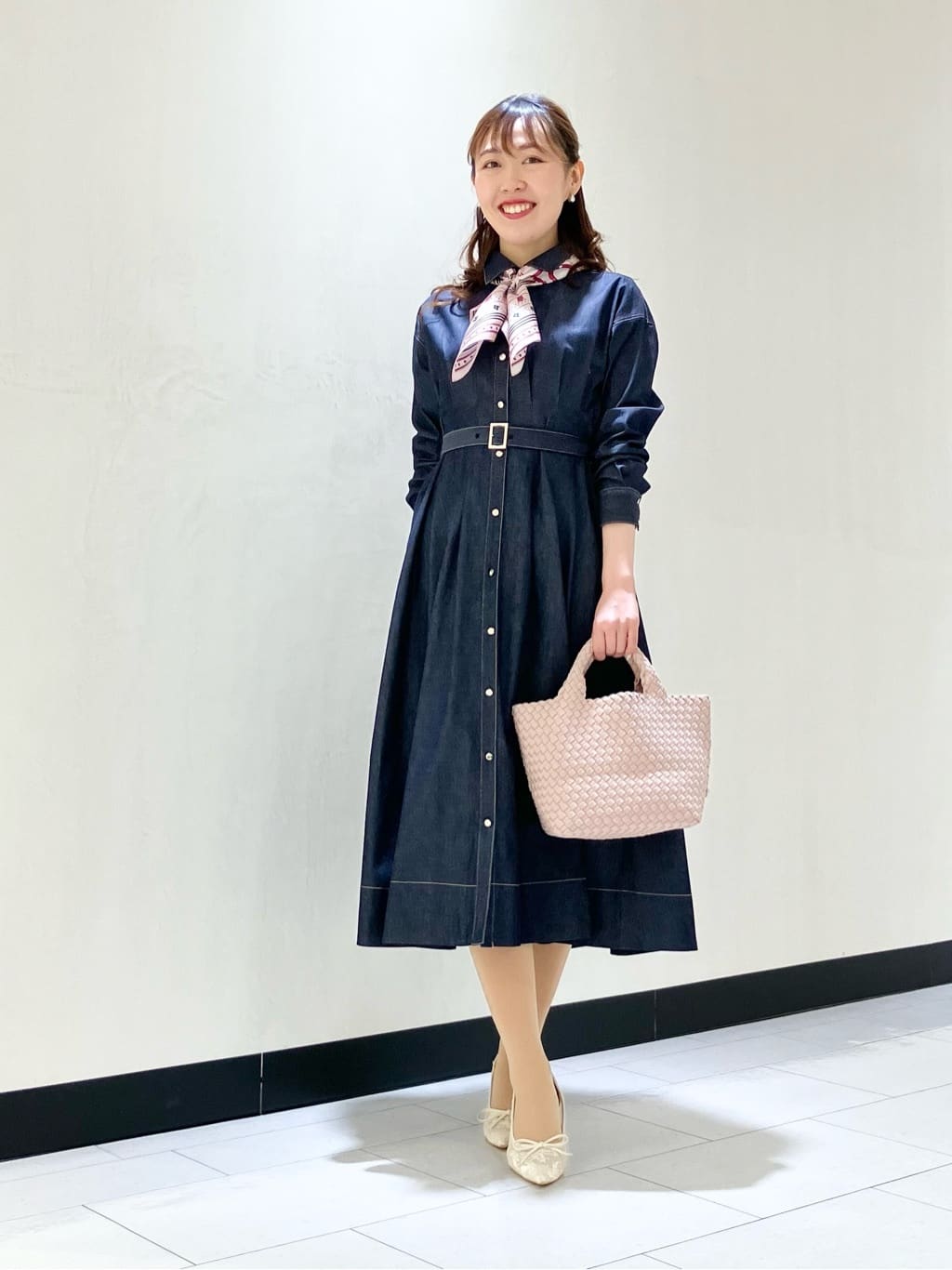 ANAYI | ライトデニムタックシャツワンピース | Rakuten Fashion(楽天