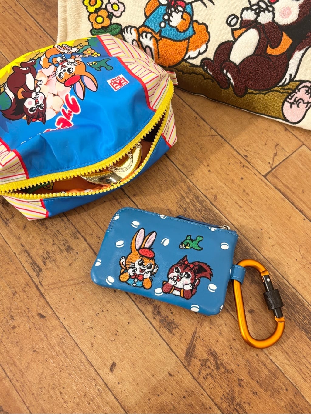ear PAPILLONNER | 【クッピーラムネ×ear】本革/コラボカラビナ付き