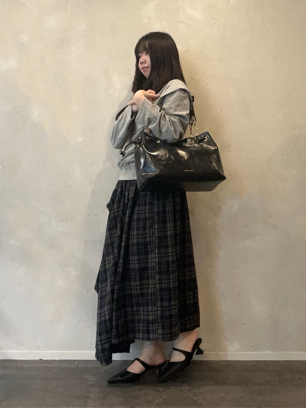 CHARLES & KEITH | Moxie モキシー スエードドローストリングバケット