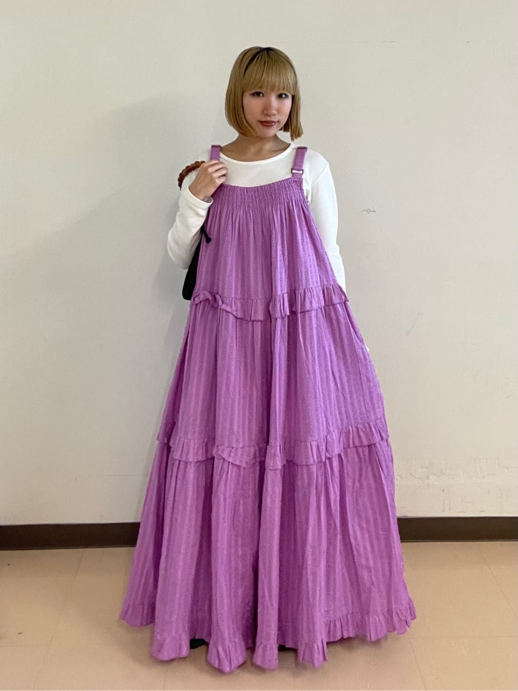 FREAK’S STOREのインド ドビー ティアード フリル キャミワンピースを使ったコーディネートを紹介します。｜Rakuten Fashion(楽天ファッション／旧楽天ブランドアベニュー)6893809