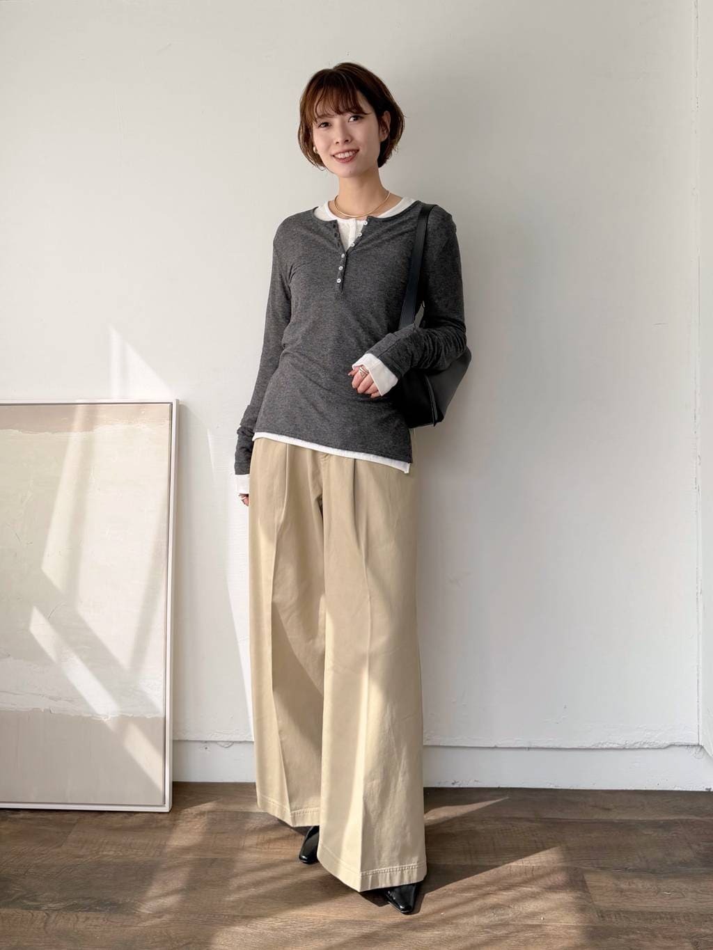 mysty womanの【WEB限定】柔らかヘンリーネックロンTを使ったコーディネートを紹介します。｜Rakuten Fashion(楽天ファッション／旧楽天ブランドアベニュー)6893967