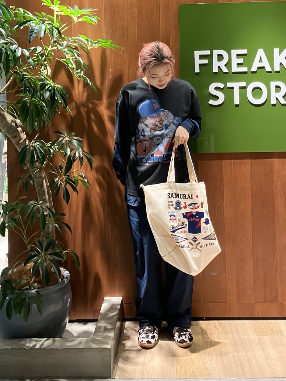FREAK’S STOREのSOLOTEX パッカブル ロングスリーブ トラベルセットアップ ミニバッグ付きを使ったコーディネートを紹介します。｜Rakuten Fashion(楽天ファッション／旧楽天ブランドアベニュー)6896215