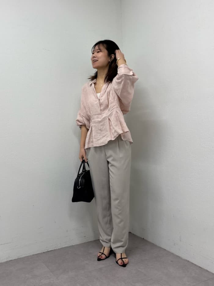GALLARDAGALANTEのライトジャージーテーパードパンツを使ったコーディネートを紹介します。｜Rakuten Fashion(楽天ファッション／旧楽天ブランドアベニュー)6897899