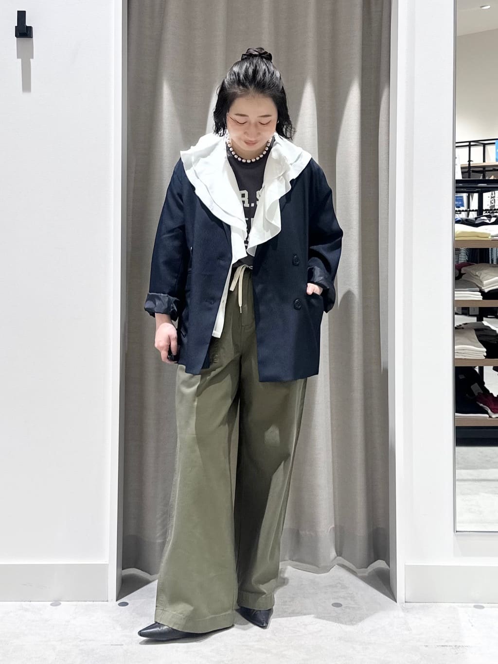 coen | ラッフルカラー前開きブラウス | Rakuten Fashion(楽天