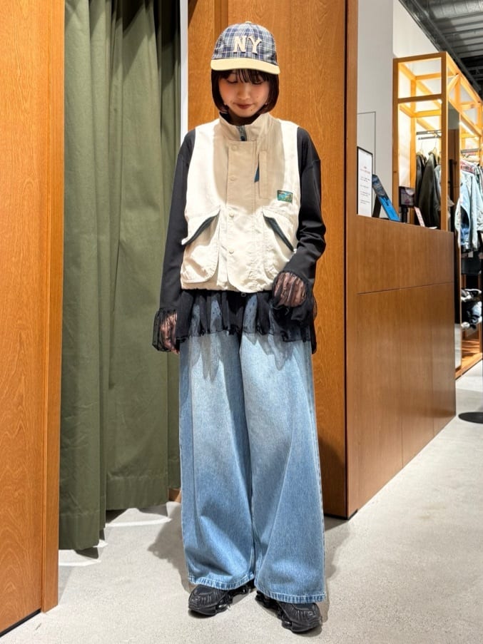 FREAK’S STOREの異素材 ドッキング ロンTを使ったコーディネートを紹介します。｜Rakuten Fashion(楽天ファッション／旧楽天ブランドアベニュー)6900096