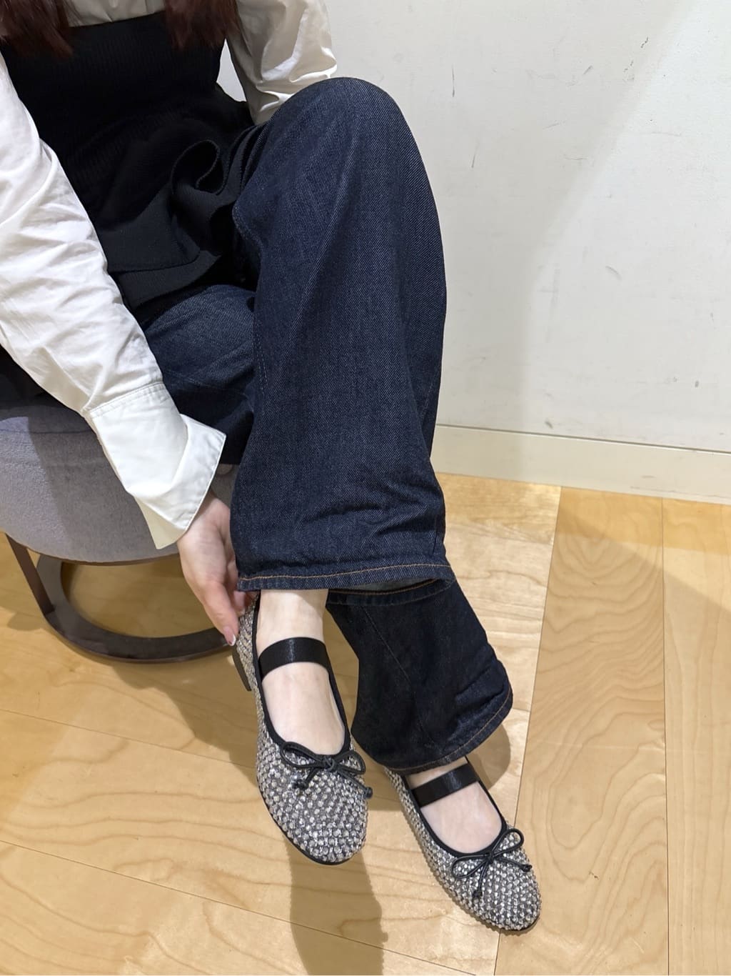 HeRIN.CYEのTENCEL(TM) DENIM ストレートを使ったコーディネートを紹介します。｜Rakuten Fashion(楽天ファッション／旧楽天ブランドアベニュー)6900368
