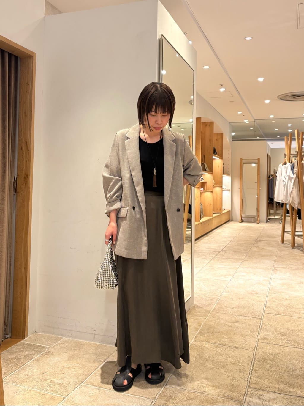 GALLARDAGALANTEのシアーメッシュジャケットを使ったコーディネートを紹介します。｜Rakuten Fashion(楽天ファッション／旧楽天ブランドアベニュー)6905114