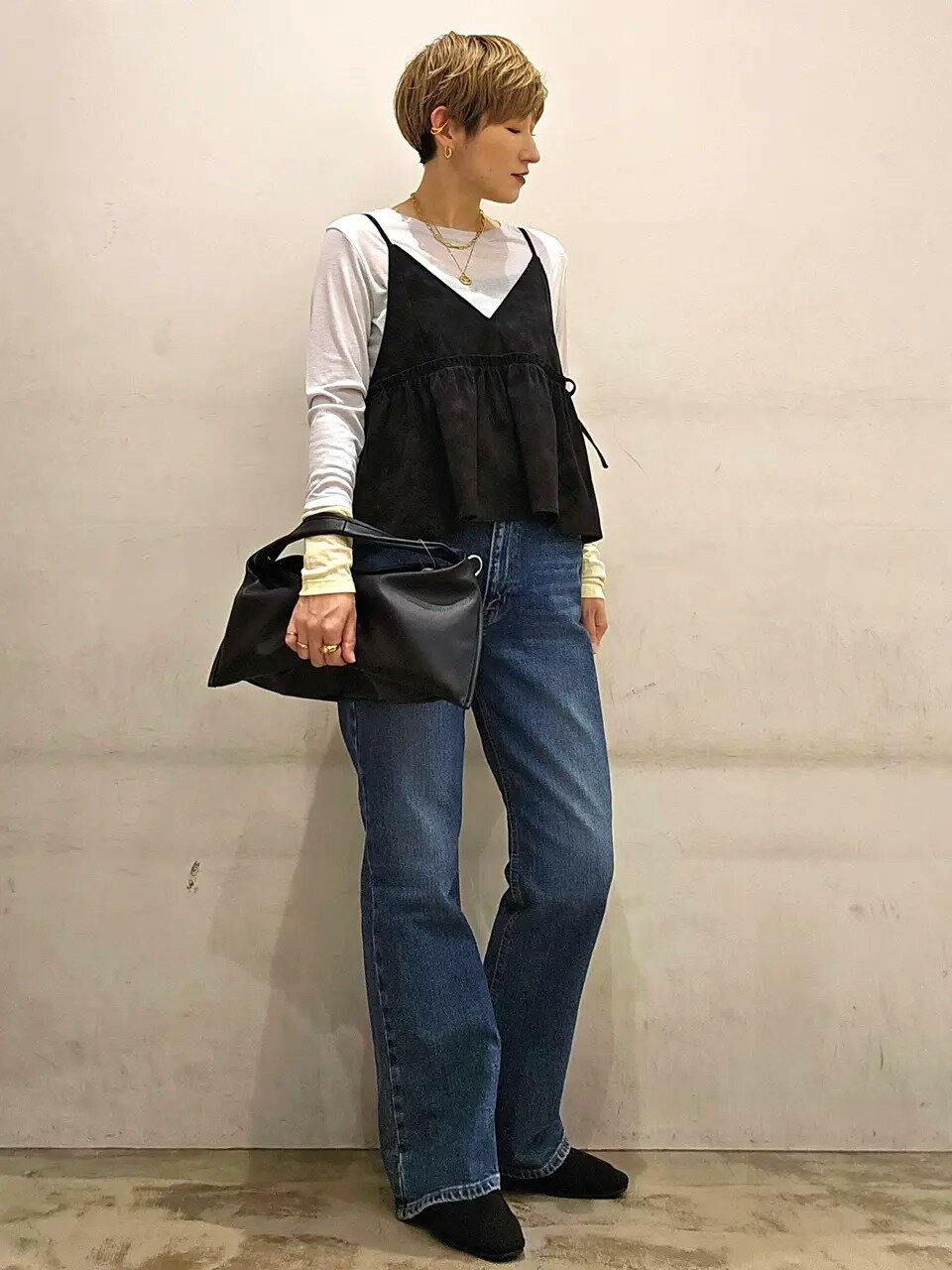 AMERICAN HOLICの【EDWIN別注】フレアデニムを使ったコーディネートを紹介します。｜Rakuten Fashion(楽天ファッション／旧楽天ブランドアベニュー)6905291
