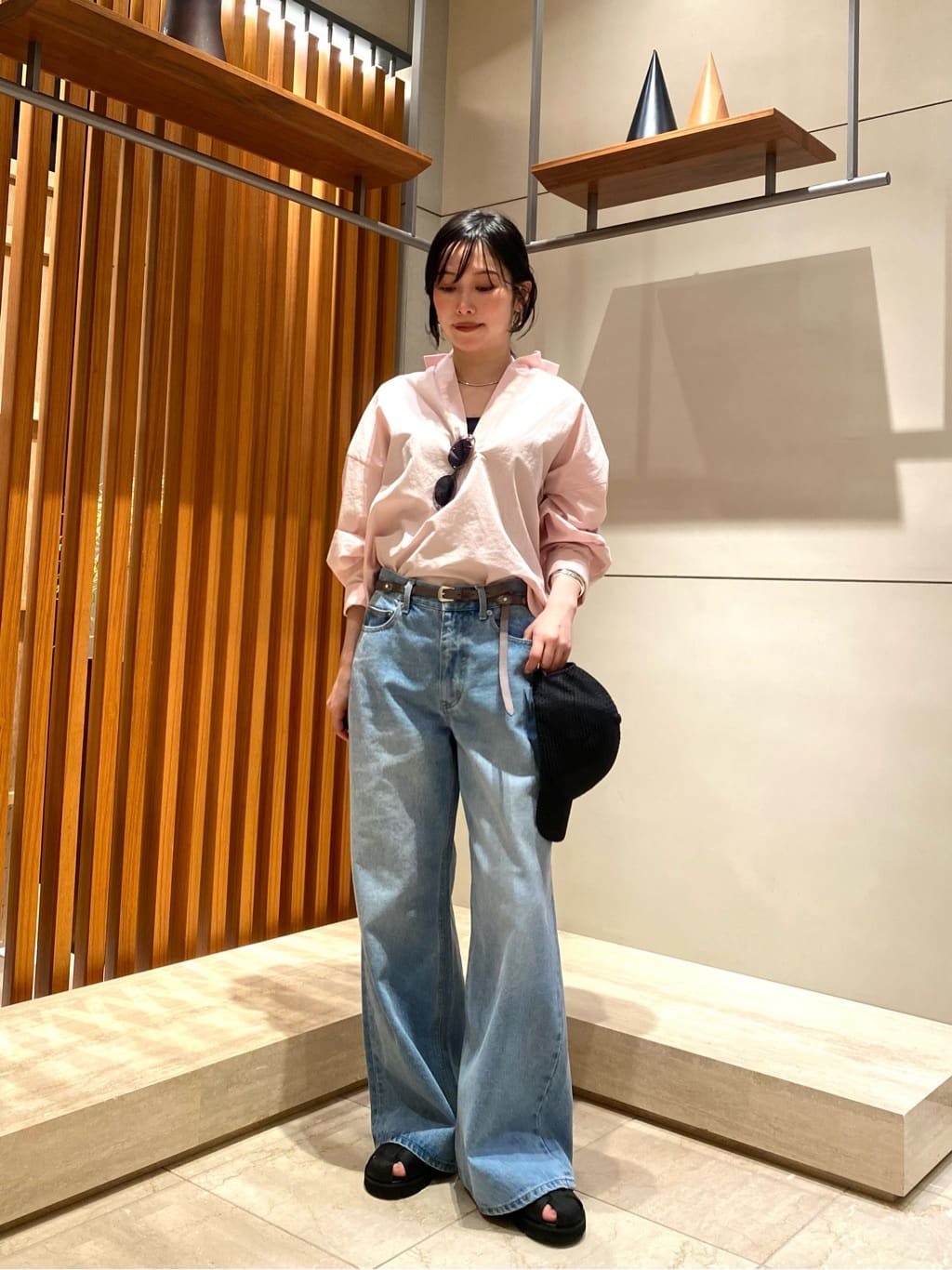 GALLARDAGALANTEのスキッパーシャツを使ったコーディネートを紹介します。｜Rakuten Fashion(楽天ファッション／旧楽天ブランドアベニュー)6907766
